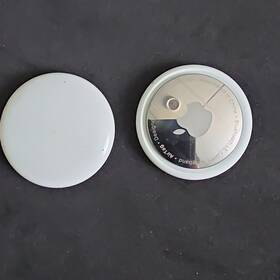 Apple Bcga2187 2 Airtag Gps Tracking Device Wireless Location Finder Tracker