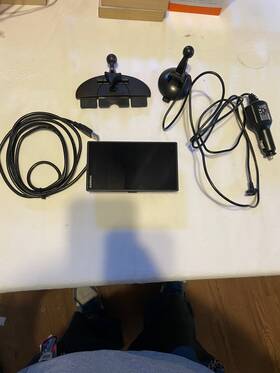 0100203709 Garmin Drivesmart 55 5.5 Inch Gps Navigator - Black With Window And Cd Mount 0100203709 Garmin Drivesmart 55 5.5 Inch Gps Navigator - Black With Window And Cd Mount