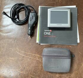 Tomtom 4n01.002 Gps Navigation One 3rd Edition 1gb Car Tested Works Bundle