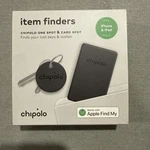 Chipolo Bundle - 1 Card Spot, One Black Apple Free Shipping. Fixed Price $19.75.