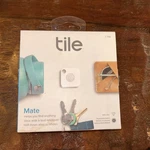 Tile Mate-item Tracker White & Gray RT-13001 Replaceable Battery. Fixed Price $16.95.