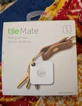 Tile Mate Bluetooth Key Finder Tracker, White, (T3001) Open Box. Fixed Price $5.00.