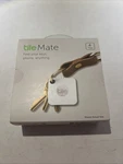 Tile Mate EC-06004 App Key Finder Cell Phone Bluetooth Wallet. Fixed Price $25.00.